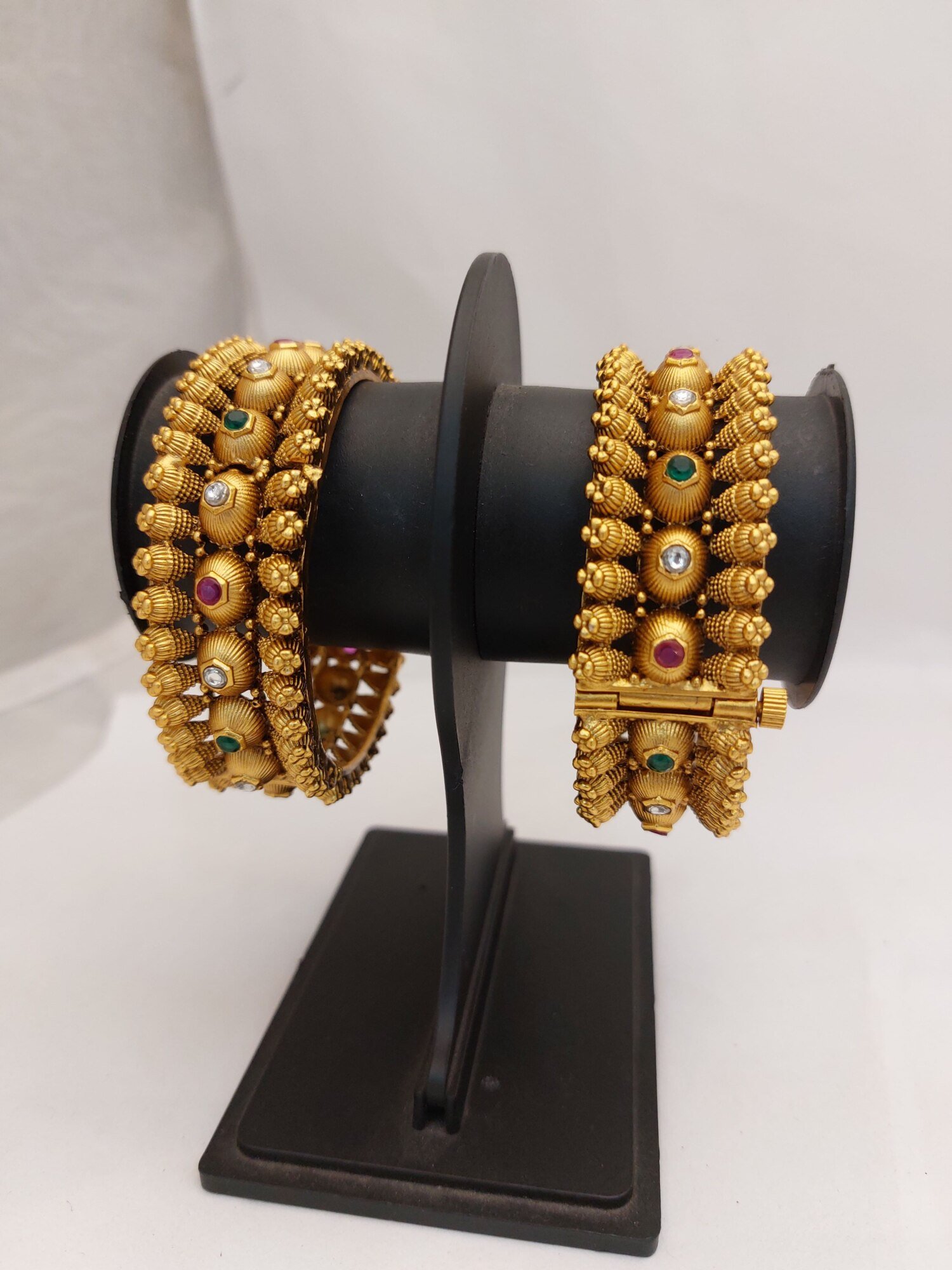 Antique Bangles with Multicolor stone