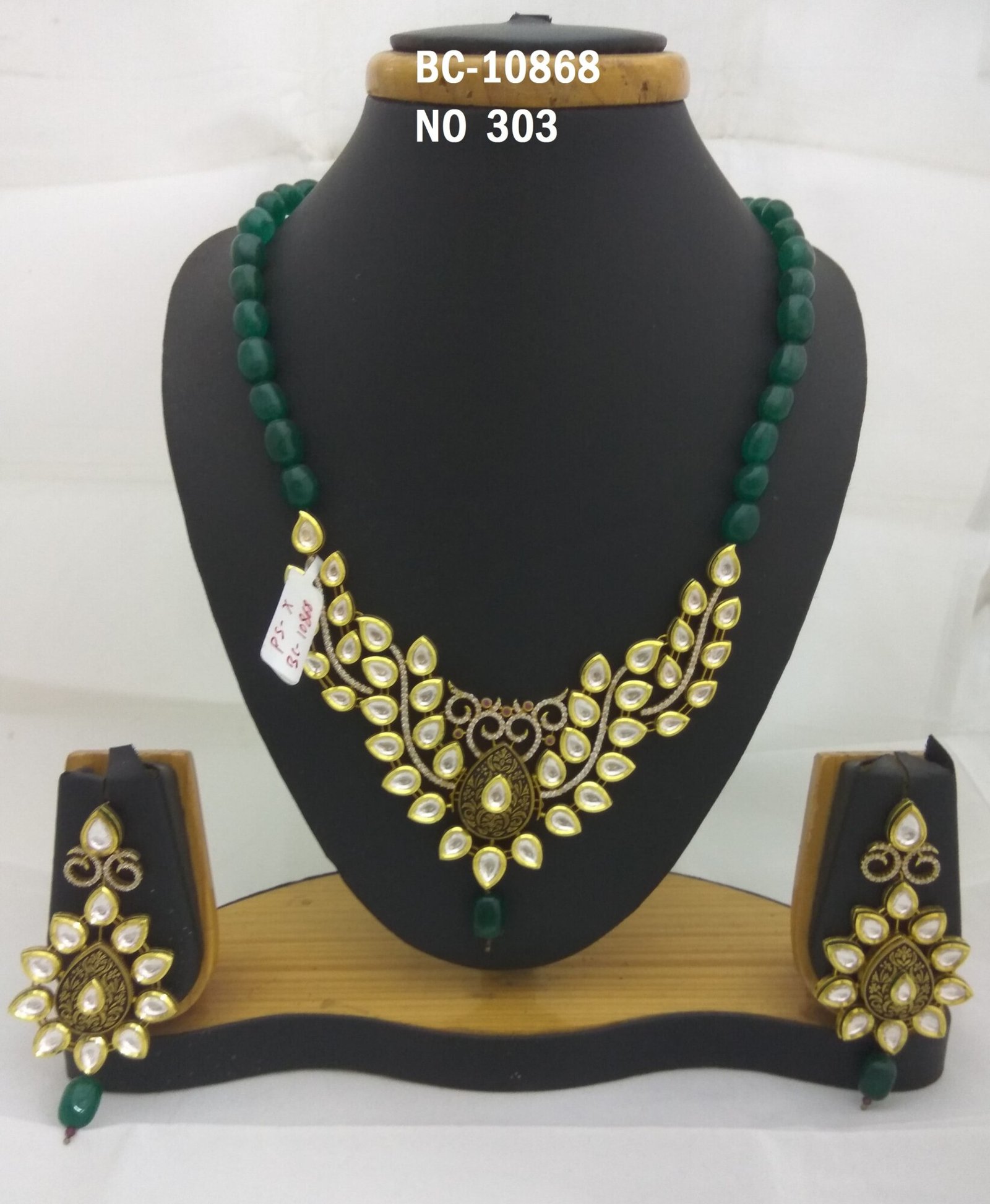 Kundan Pendent set